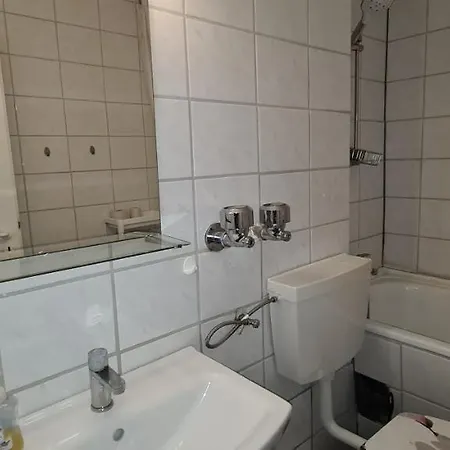 Good And Night Apartment